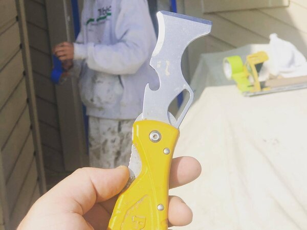 5-in-1 tool used for scraping peeling paint and more