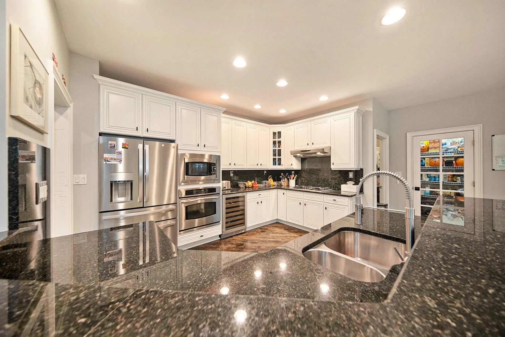 Kitchen Cabinet Painting After